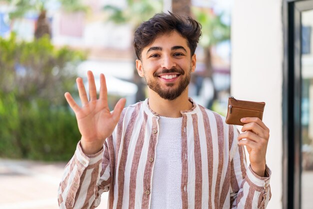 UAE residents: Obtain your PAN card hassle-free with these steps
